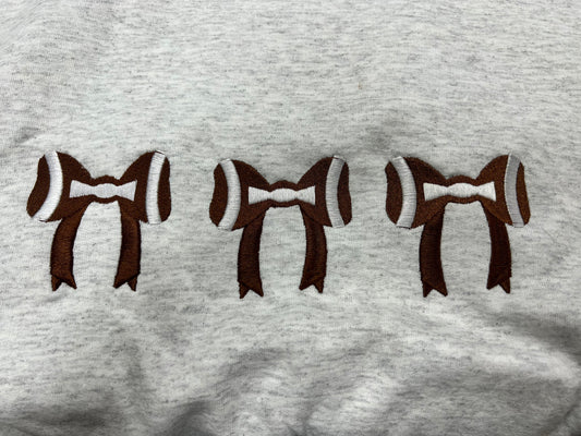 EMBROIDERY FOOTBALL BOWS SWEATSHIRT - Gray Blue